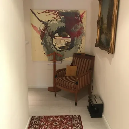 Hotel Elbhotel Am Hafen 2*